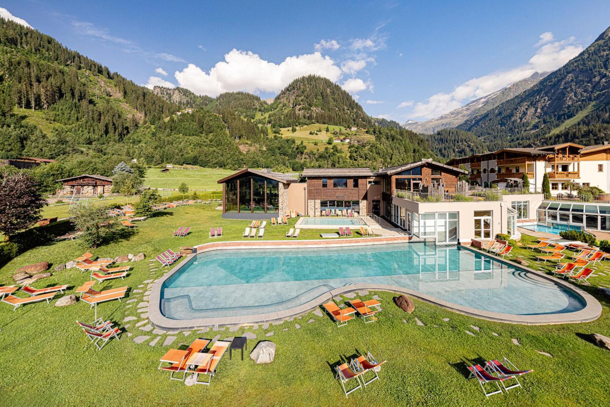 Hotel Schneeberg Family Spa Resort รีดันนา ภายนอก รูปภาพ
