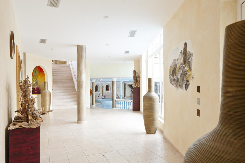 Hotel Schneeberg Family Spa Resort รีดันนา ภายนอก รูปภาพ