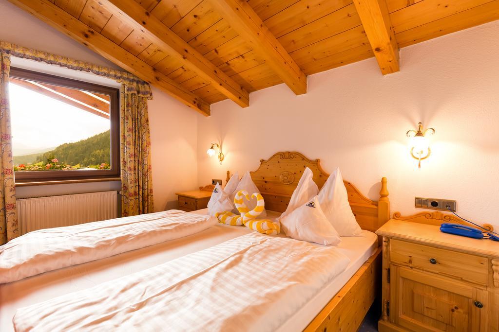 Hotel Schneeberg Family Spa Resort รีดันนา ภายนอก รูปภาพ