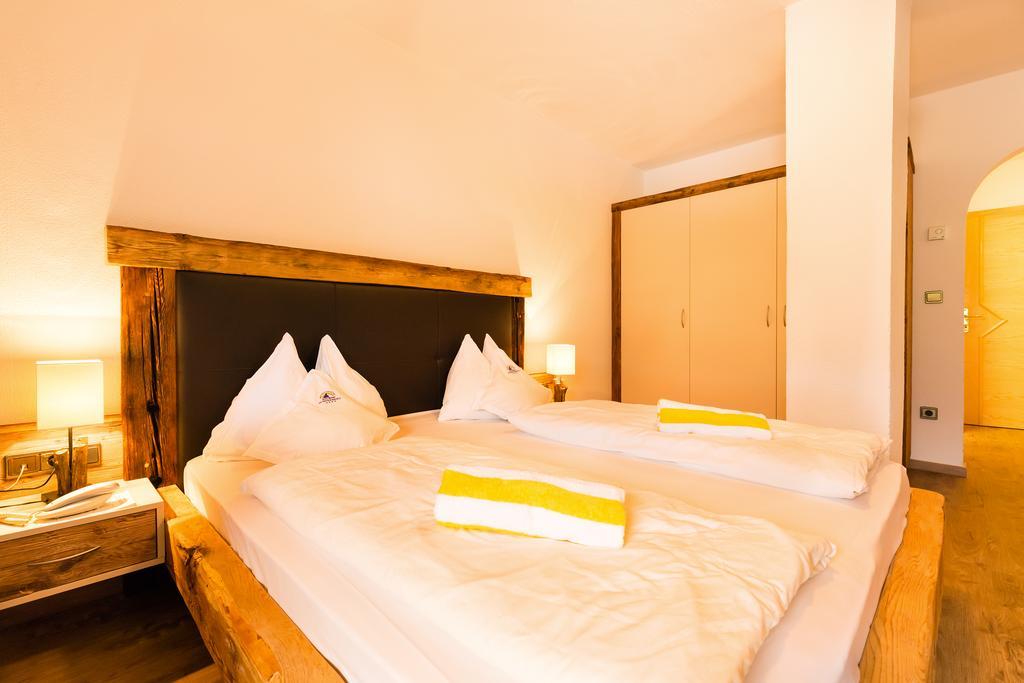 Hotel Schneeberg Family Spa Resort รีดันนา ภายนอก รูปภาพ